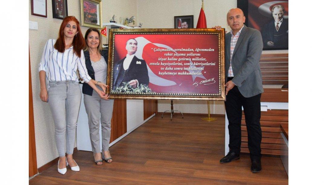 Kadıköy Mehmet Refii Terzioğlu İlkokulu'ndan, İlçe Millî Eğitim Müdürümüz Yakup ÖZBEK'e Ziyaret.