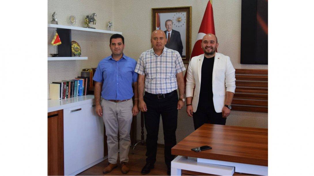 Özel Edremit Kadıköy Akademi Eğitim Kurumları Yönetiminden, İlçe Milli Eğitim Müdürümüz Yakup ÖZBEK'e Ziyaret.