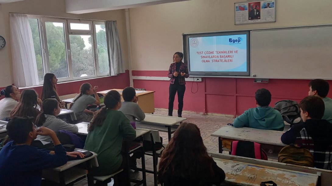 Rehber Öğretmeni Olmayan Okullarımızda BİGEP Kapsamında Veli ve Öğrenci Bilgilendirme Toplantıları Yapıldı.