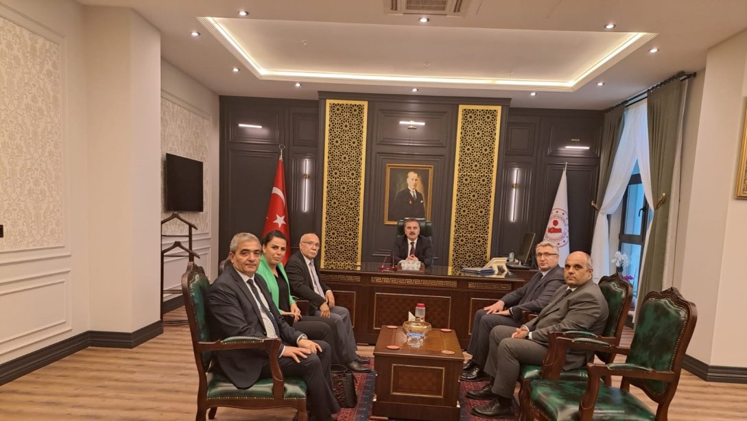 Edremit Kaymakamı Sayın Ahmet Odabaş ve Edremit Belediye Başkanı Sayın Mehmet Ertaş'a ziyarette bulunduk. 