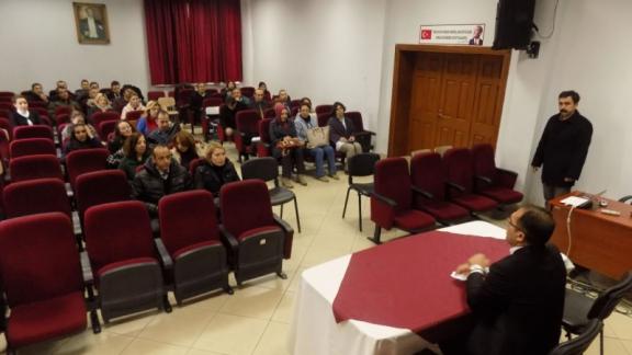 Dyned İngilizce Dil Eğitimi Dönem Sonu Toplantısı Şube Müdürü Vedat Kaya Başkanlığında Yapıldı.