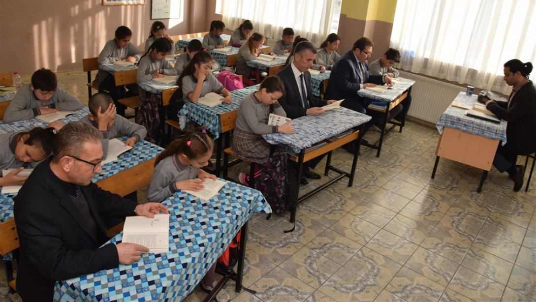 Kızılkeçili İlk/Ortaokulunda BENGİ Projesi Okuma Etkinliği Yapıldı.