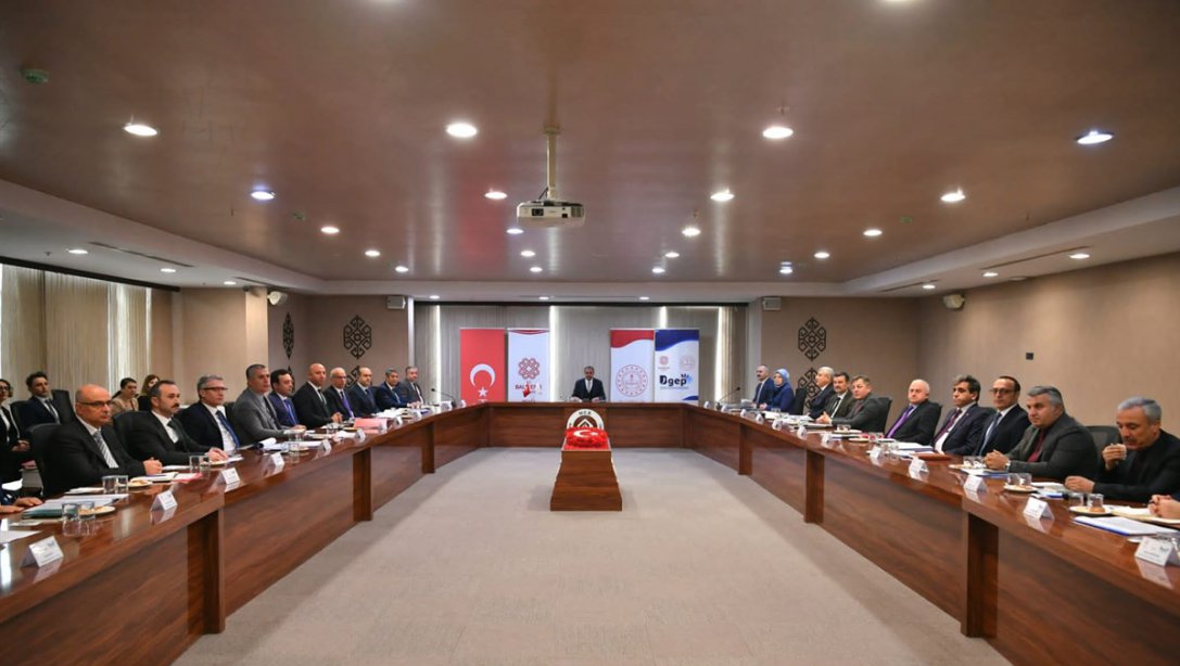 Balıkesir Valimiz Sayın Hasan ŞILDAK başkanlığında BİGEP değerlendirme toplantısı yapıldı