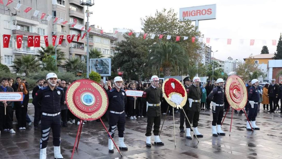 10 Kasım Atatürk'ü Anma Töreni